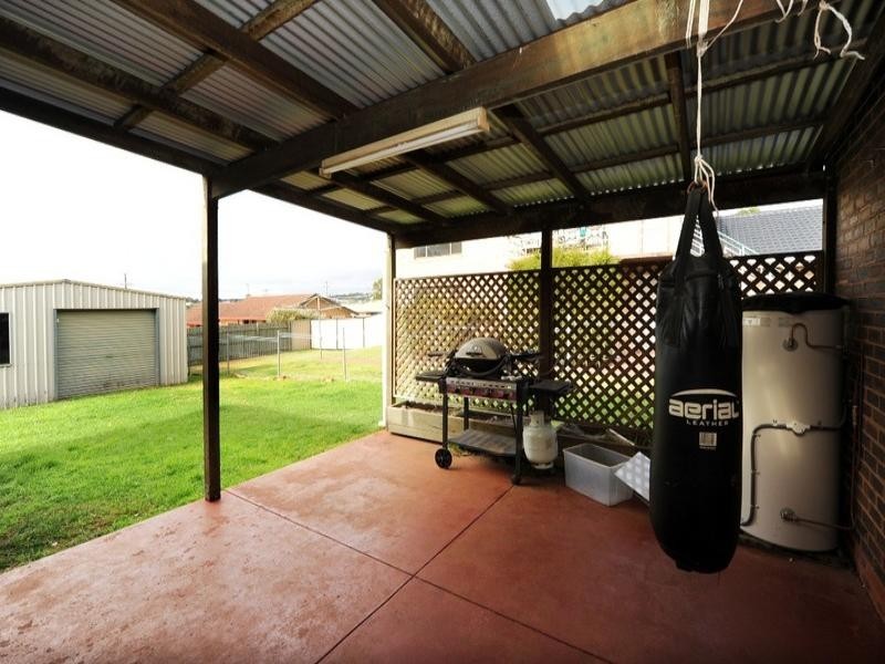 56 Noll Street, Kearneys Spring QLD 4350