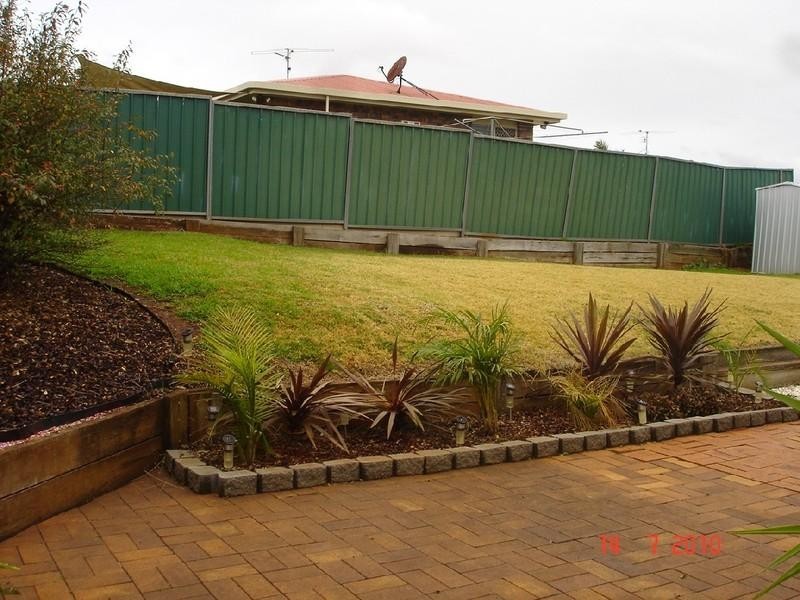 12 Lacebark Court, Glenvale QLD 4350