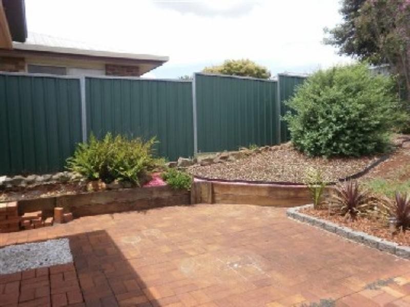 12 Lacebark Court, Glenvale QLD 4350