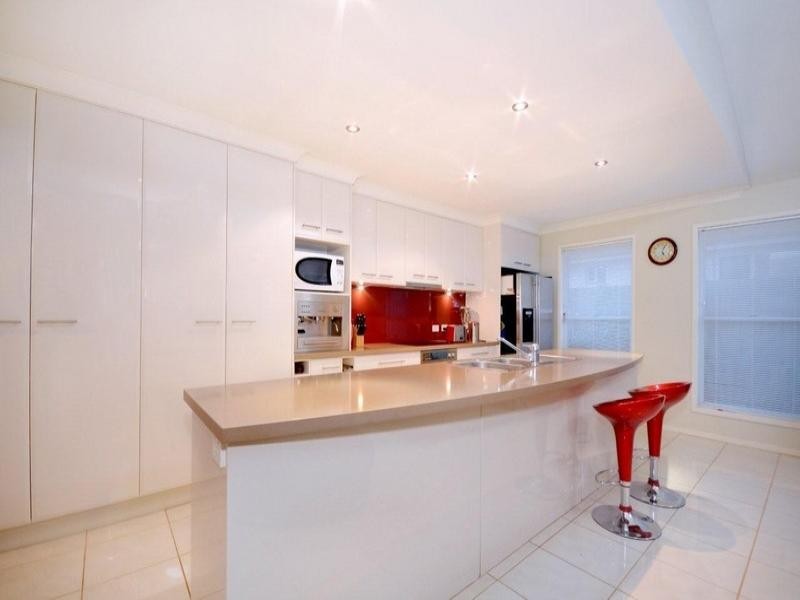 34 Pelican Drive, Rangeville QLD 4350