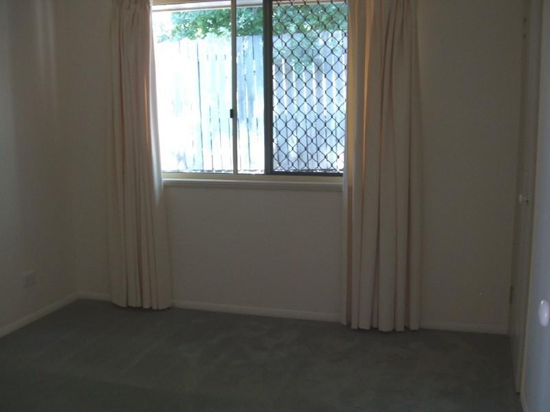 12/27 Gladstone Street, Newtown QLD 4350