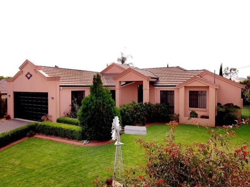 95 Nelson Street, Middle Ridge QLD 4350