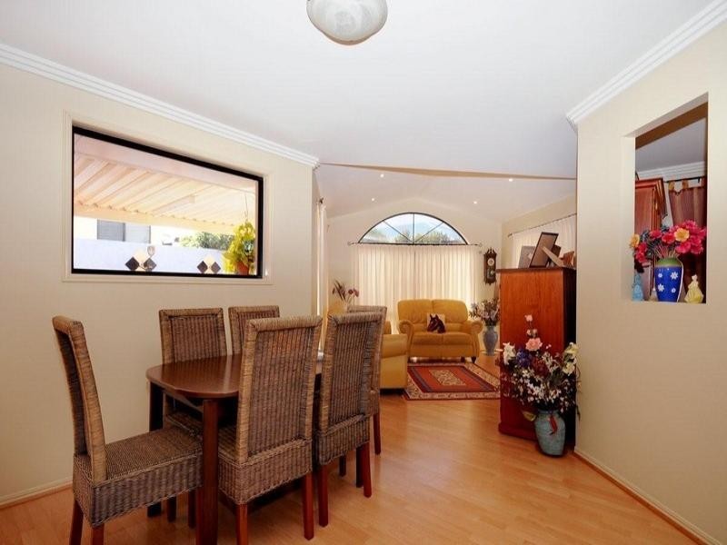 95 Nelson Street, Middle Ridge QLD 4350