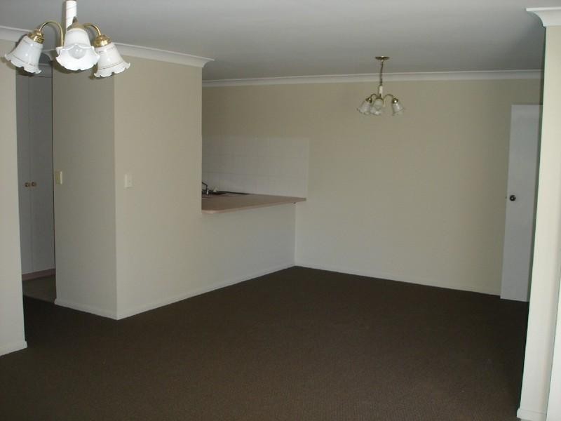 1/16 Horrocks Crescent, Kearneys Spring QLD 4350