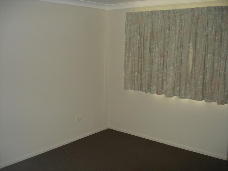 1/16 Horrocks Crescent, Kearneys Spring QLD 4350