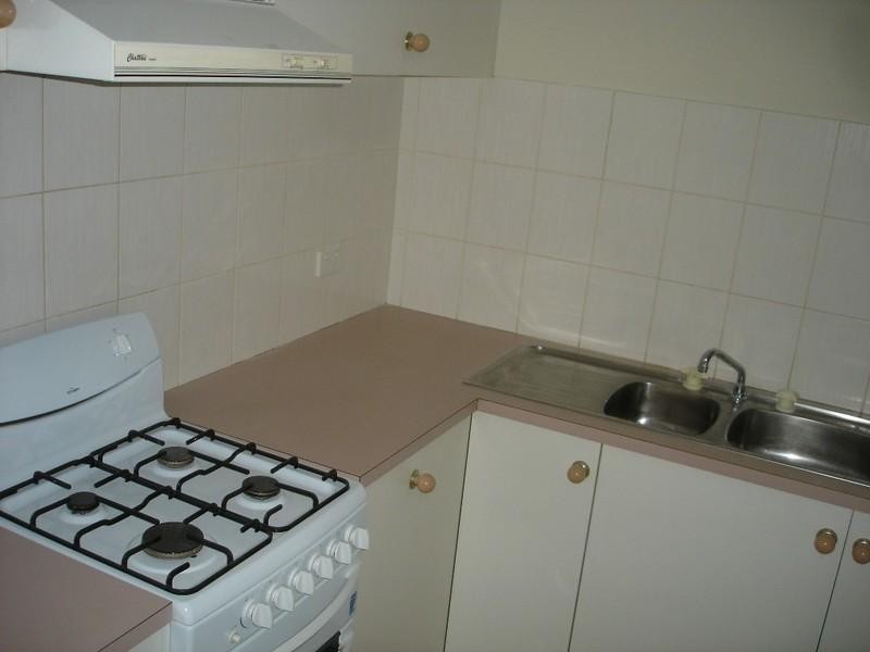 1/16 Horrocks Crescent, Kearneys Spring QLD 4350