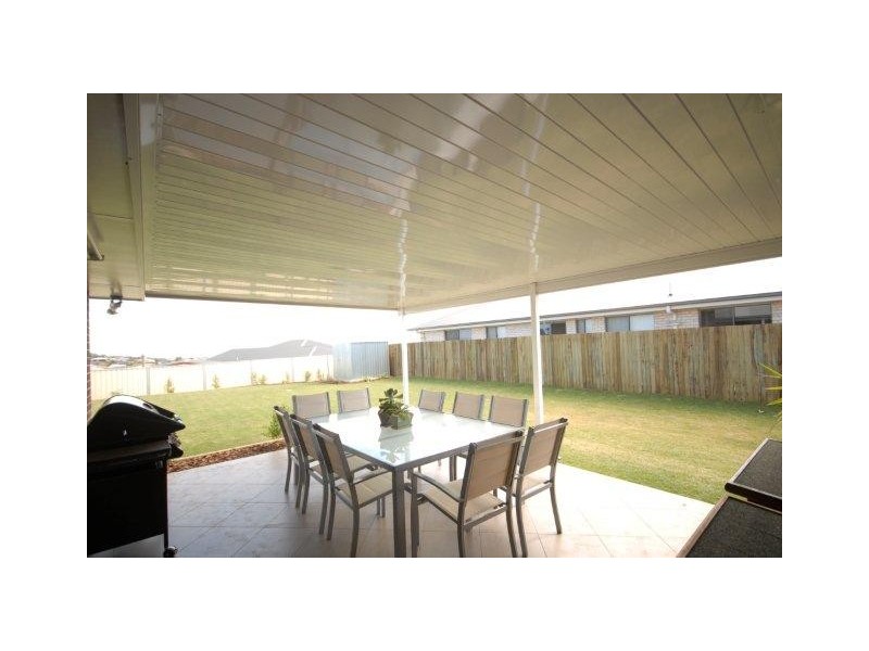 16 Grundy Street, Westbrook QLD 4350