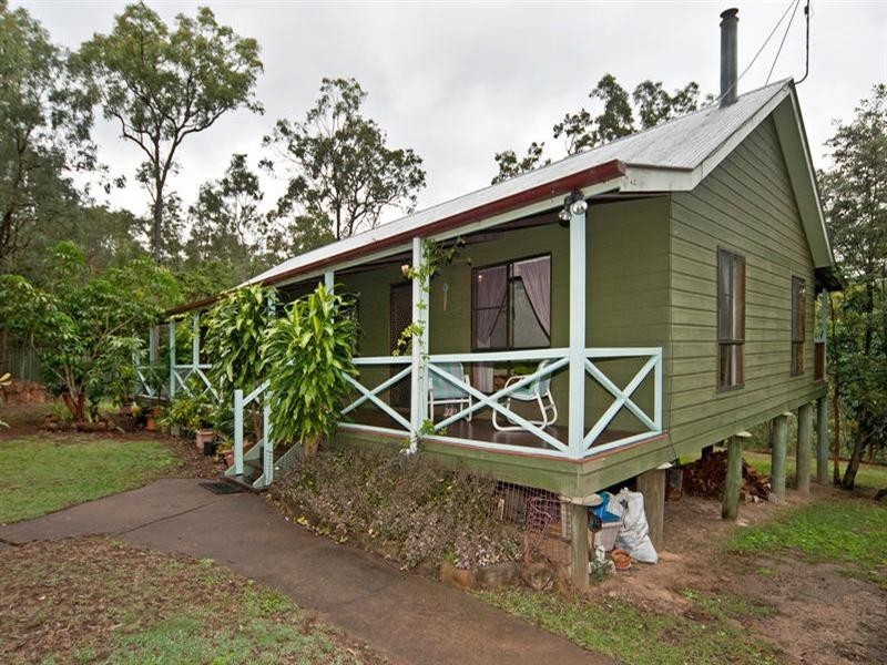 20 Gordon Crescent, Withcott QLD 4352