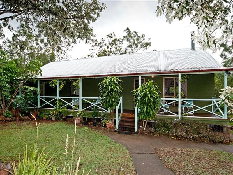 20 Gordon Crescent, Withcott QLD 4352