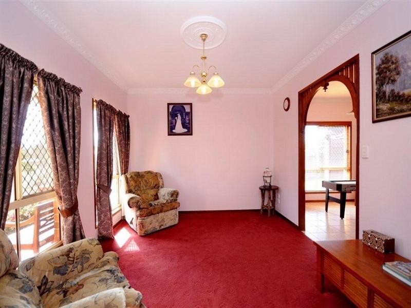 54 Bouganvillea Drive, Middle Ridge QLD 4350