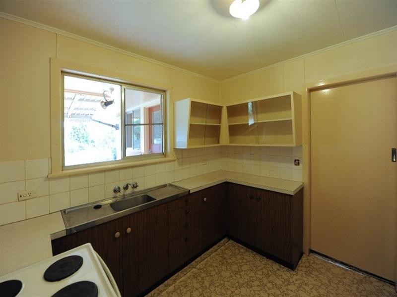 44 Hampton Street, Harristown QLD 4350