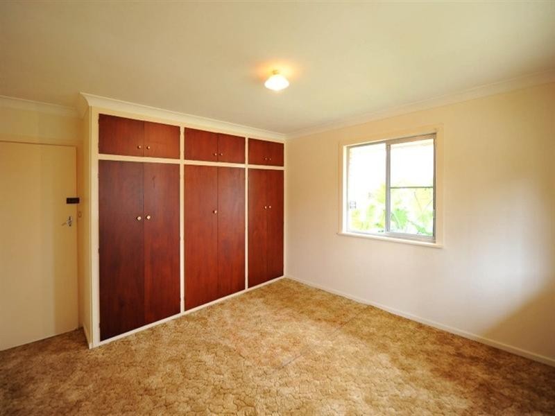 44 Hampton Street, Harristown QLD 4350