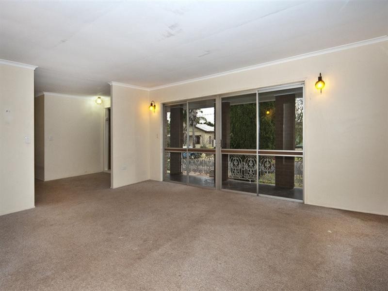 12 Boland Street, North Toowoomba QLD 4350