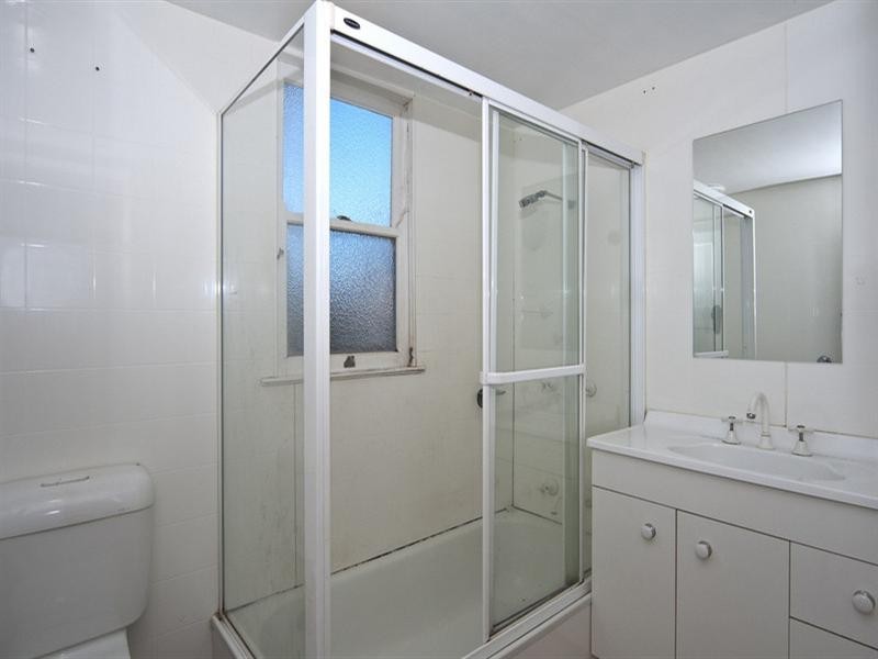 16 Park Street, Wilsonton QLD 4350