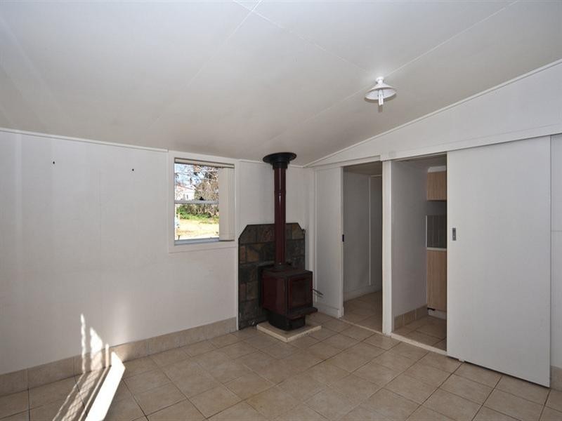 16 Park Street, Wilsonton QLD 4350