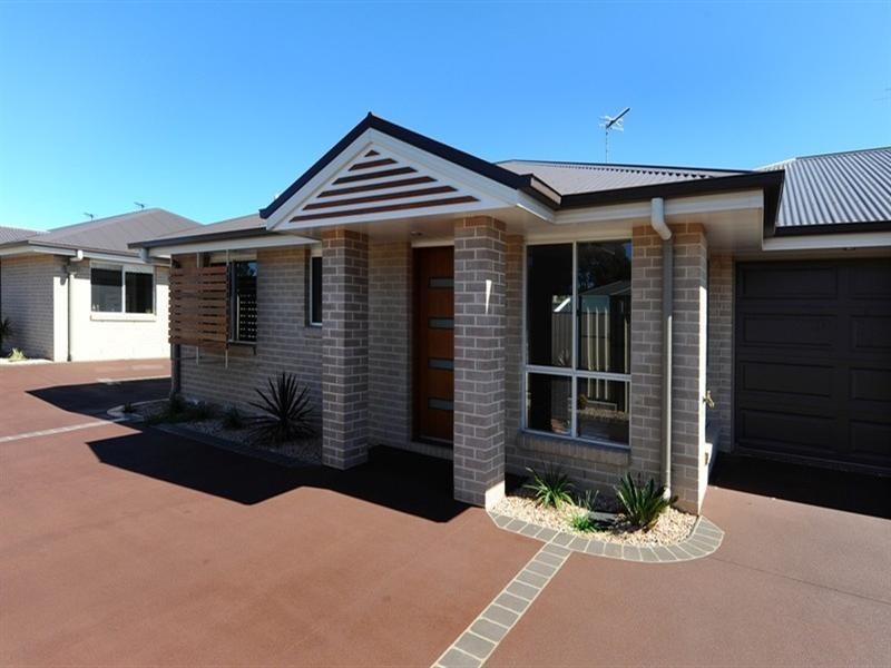 4/22 Gostwyck Street, Newtown QLD 4350