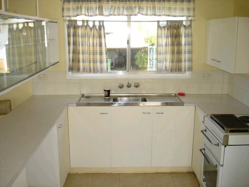 316A West Street, Kearneys Spring QLD 4350