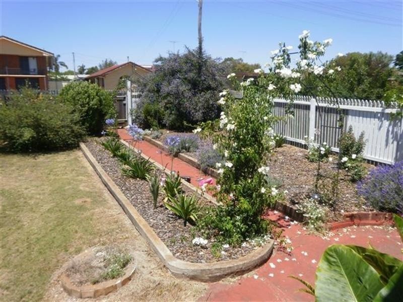 21 Eiser Street, Harristown QLD 4350