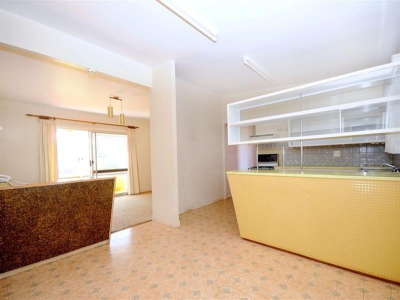 15 Talbot Street, Harristown QLD 4350