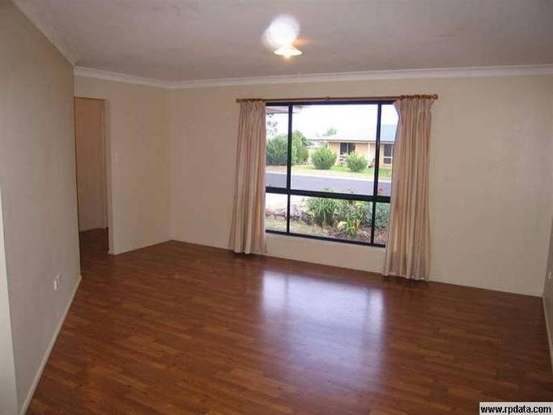 7 Eric Court, Cambooya QLD 4358