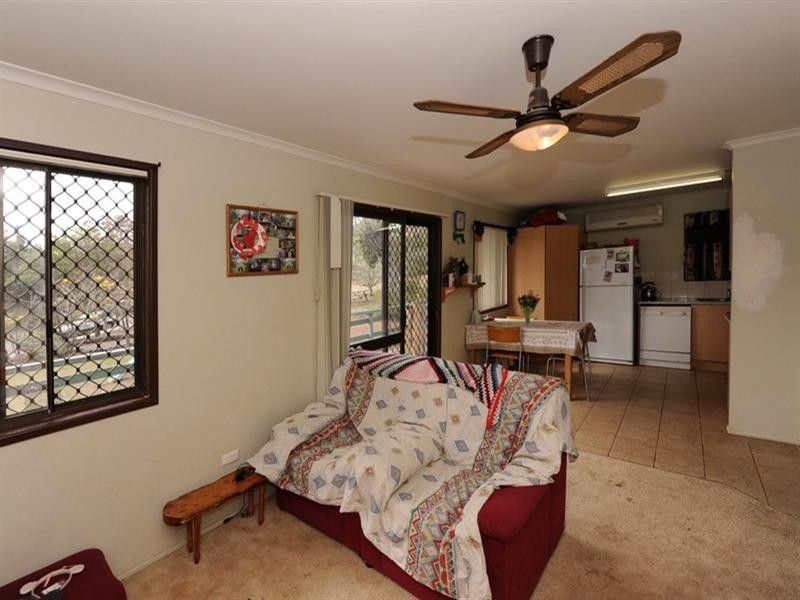 1 Treeline Drive, Gowrie Junction QLD 4352