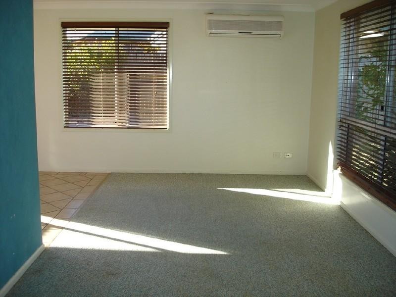 3 Connole Court, Kearneys Spring QLD 4350