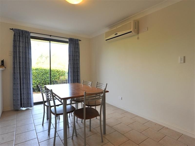 2/14 Uniplaza Court, Kearneys Spring QLD 4350