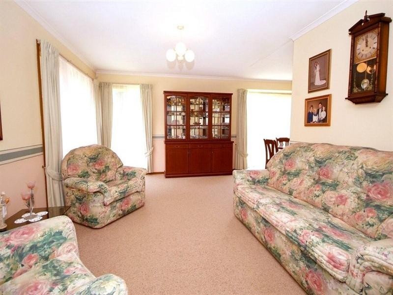 8 Qantas Court, Wilsonton QLD 4350