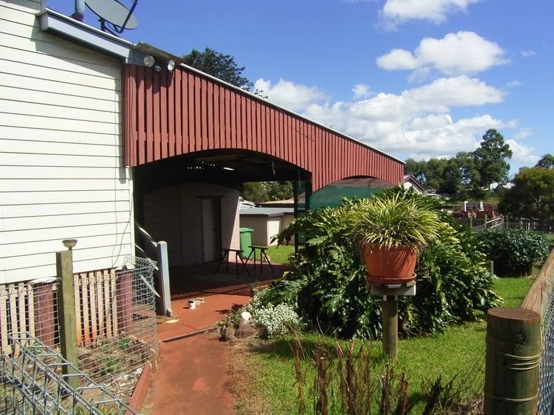 9 Hagan Street, North Toowoomba QLD 4350