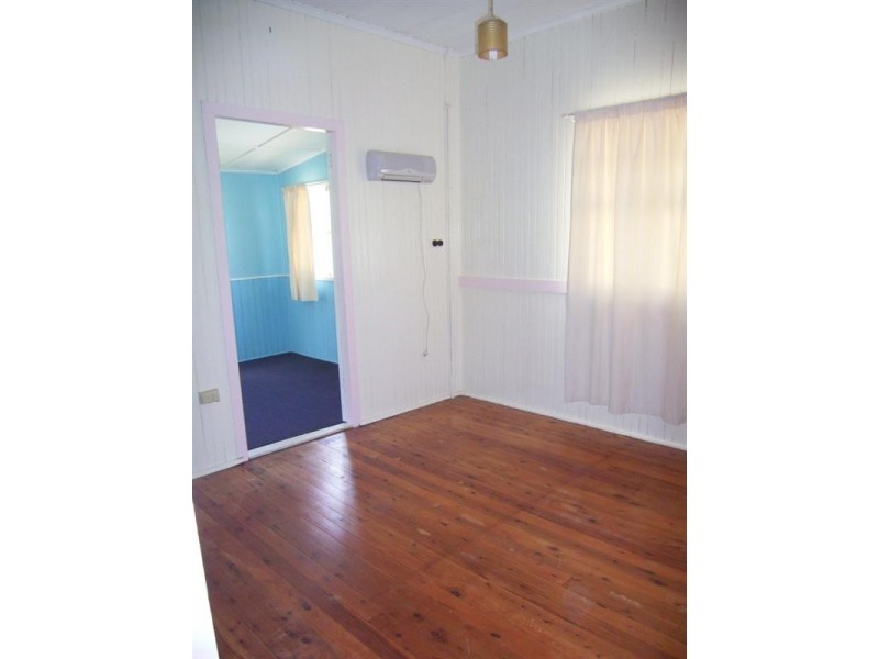 9 Hagan Street, North Toowoomba QLD 4350