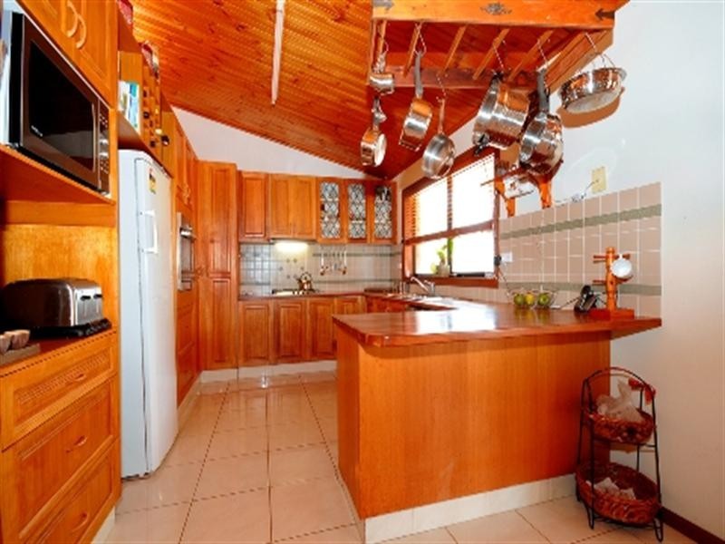 11 Perrin Road, Cambooya QLD 4358