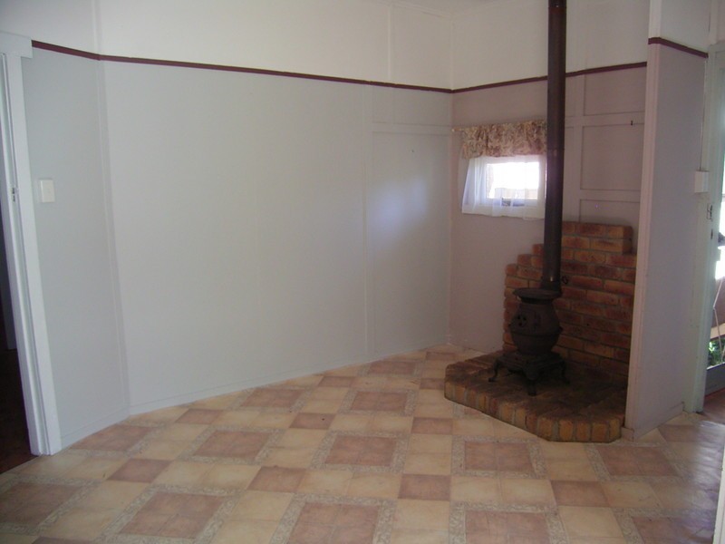 6 Frederick Street, East Toowoomba QLD 4350