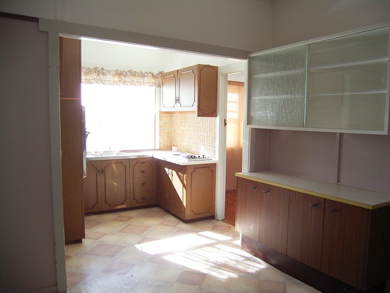 6 Frederick Street, East Toowoomba QLD 4350