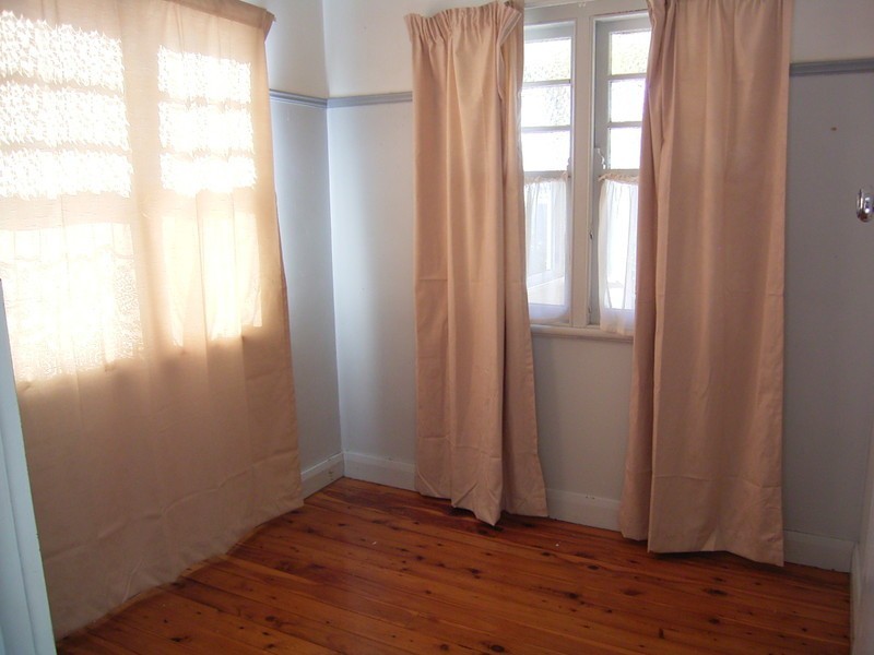 6 Frederick Street, East Toowoomba QLD 4350