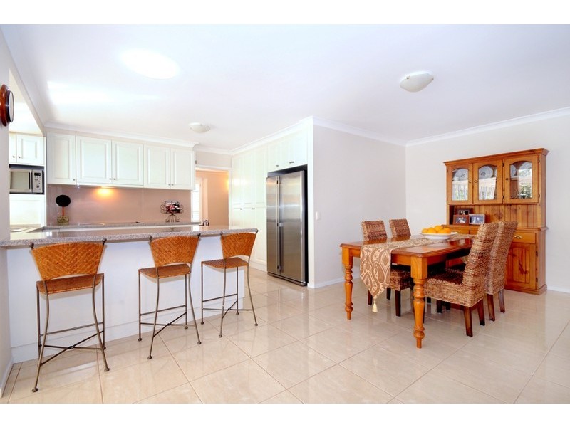 7 McStay Street, Middle Ridge QLD 4350