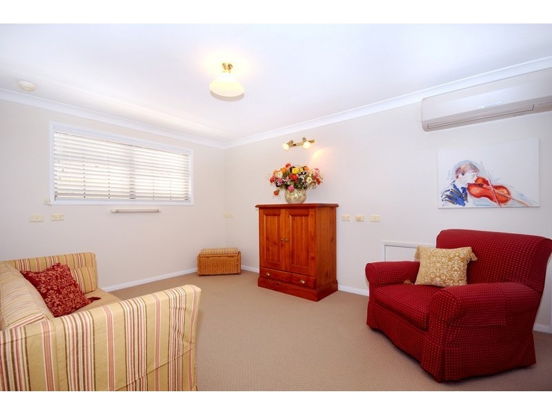 7 McStay Street, Middle Ridge QLD 4350