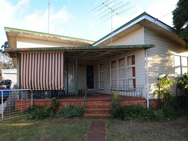 22 Dalmeny Street, Wilsonton QLD 4350