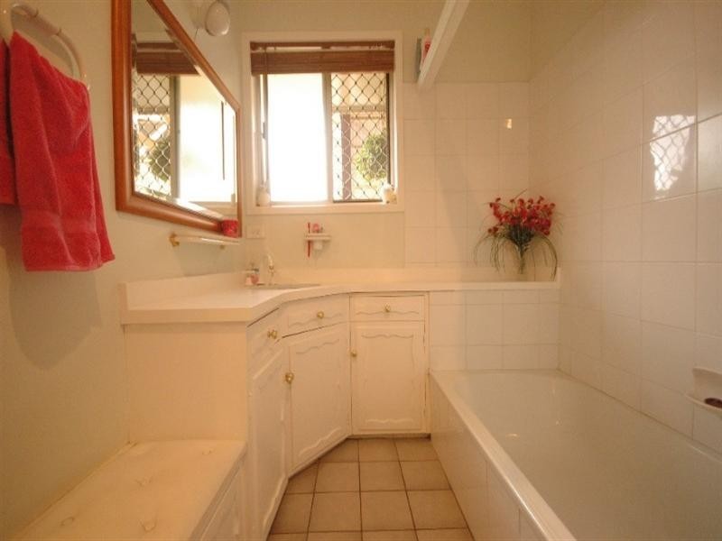 172 Alderley Street, Centenary Heights QLD 4350