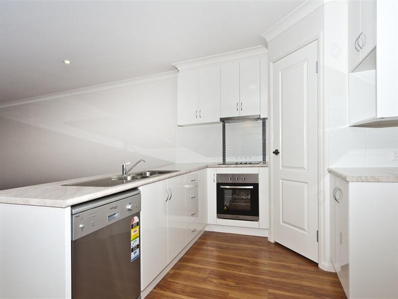 1/34 Elizabeth Kenny Court, Harristown QLD 4350