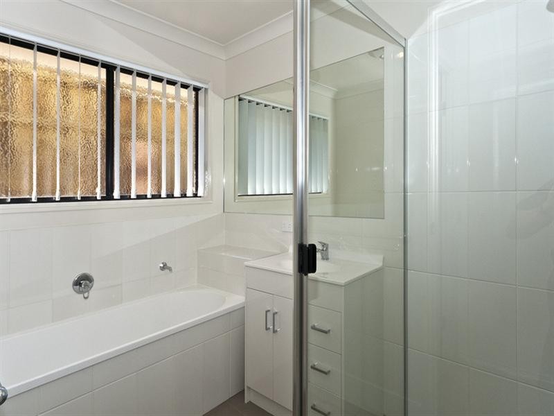 1/34 Elizabeth Kenny Court, Harristown QLD 4350