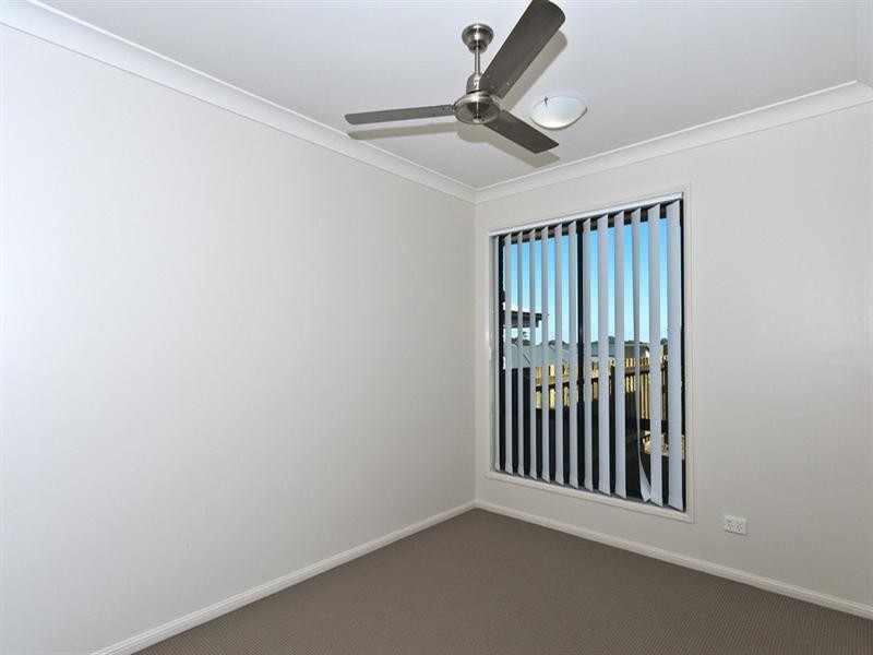 1/34 Elizabeth Kenny Court, Harristown QLD 4350