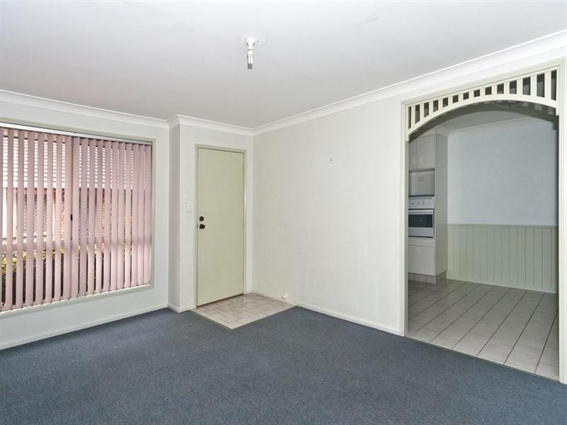 1/299 James Street, Newtown QLD 4350