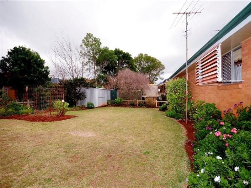 105 Drayton Road, Harristown QLD 4350