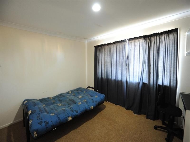 11 Hennenlotter Court, Kearneys Spring QLD 4350