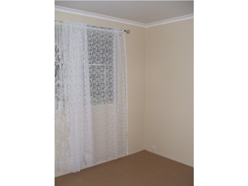 3 Martini Street, Mount Lofty QLD 4350