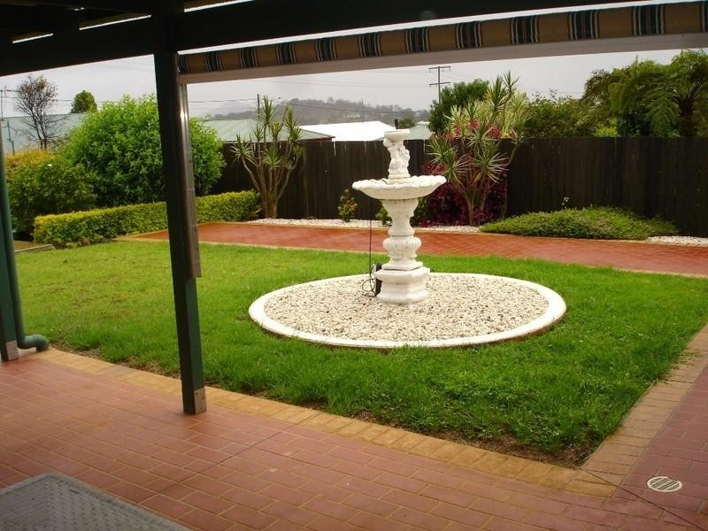 14 Stoneyhurst Court, Glenvale QLD 4350