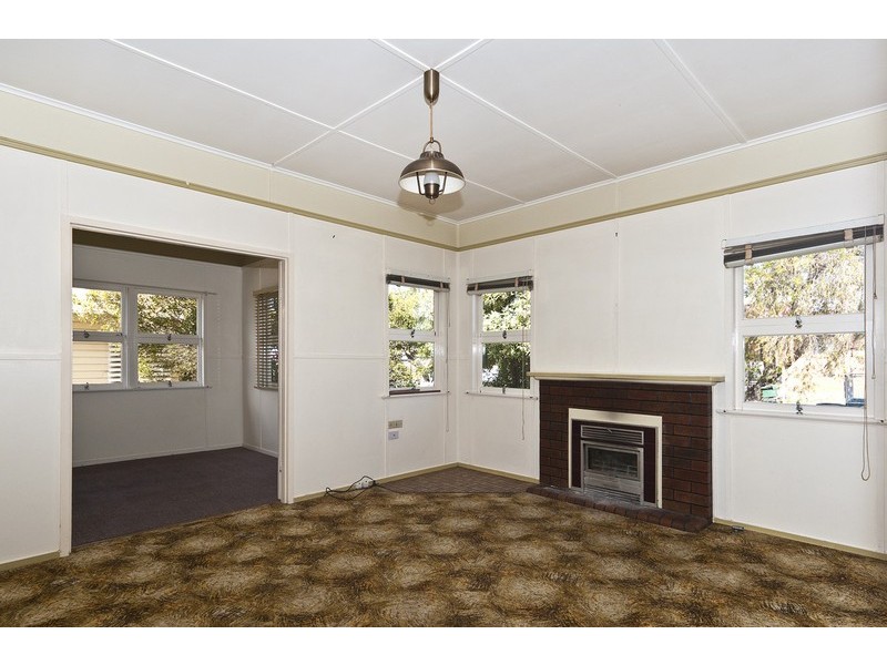 407 Alderley Street, Harristown QLD 4350