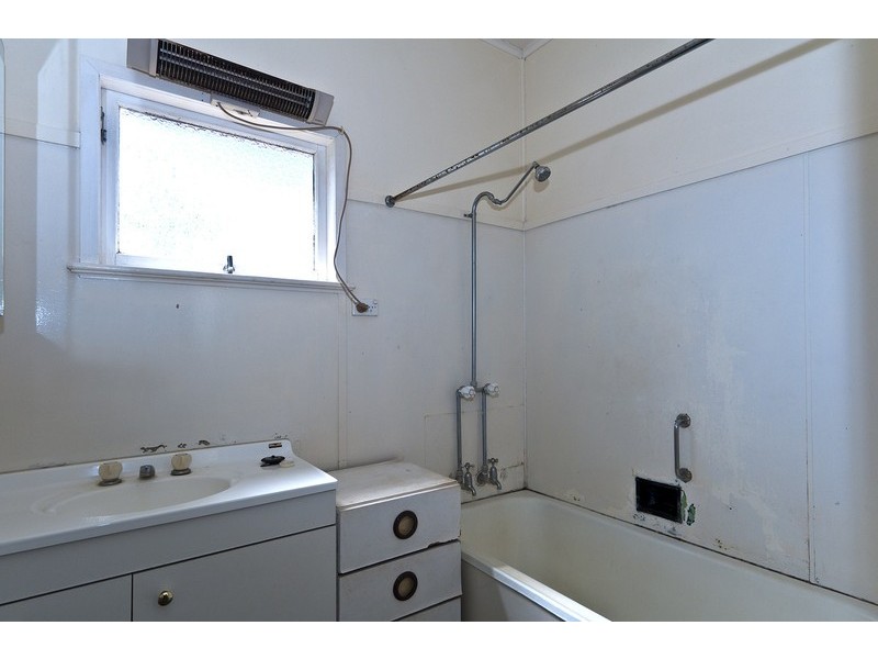 407 Alderley Street, Harristown QLD 4350