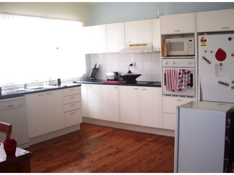 16 Murphy Street, Rangeville QLD 4350