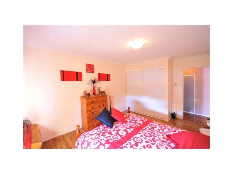 18 Waverley Street, North Toowoomba QLD 4350